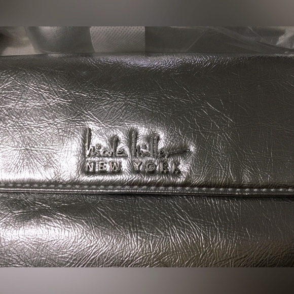 Nicole Miller Small Silver Shoulder Bag 9x5.5x2 - Picture 2 of 10